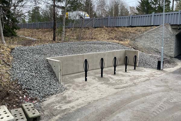Cykelställ som installerats